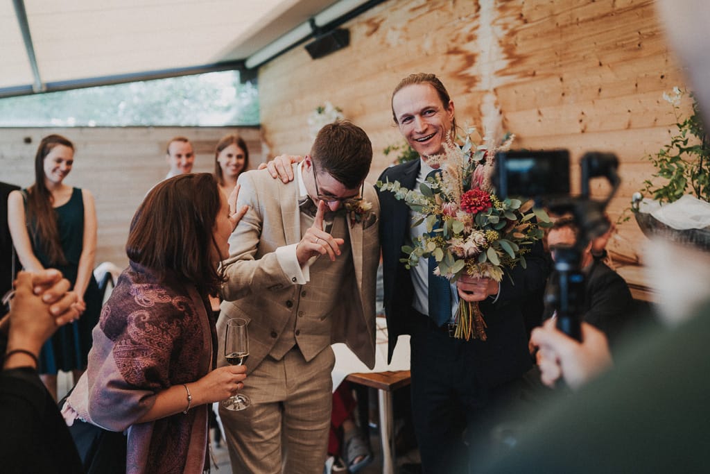 Eine schöne Hochzeitslocation am Ammersee für mich als Hochzeitsfotograf für freie Trauung eine schöne Location